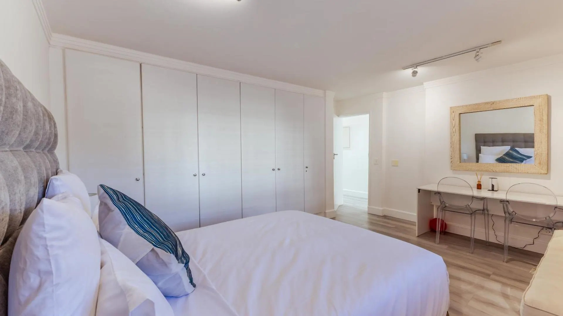 Bantry Place Beach Apartment Le Cap